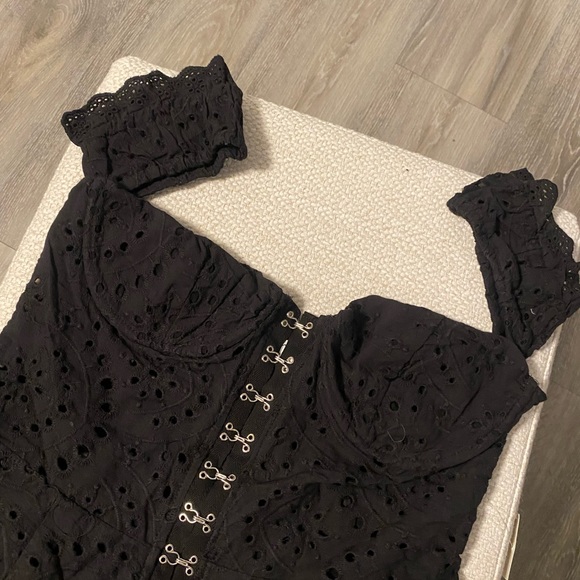 TOBI Romper - Picture 5 of 8